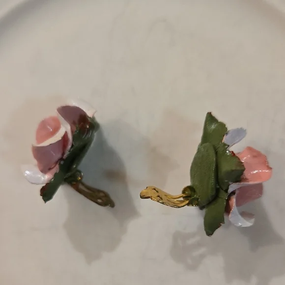 Vintage Rosette Clip Pink and Red Rose Earrings, Garden Party, Hamptons Chic - Picture 5 of 10